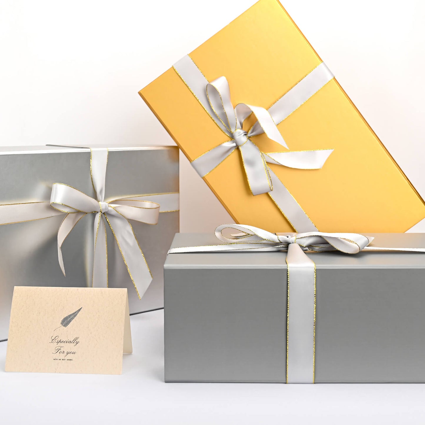 LIFELUM Grey Gift Box 13.8in