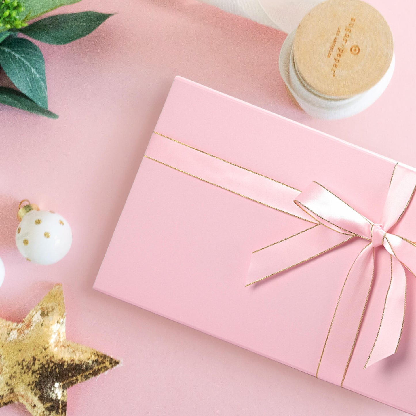 LIFELUM Pink Gift Box 13.8in