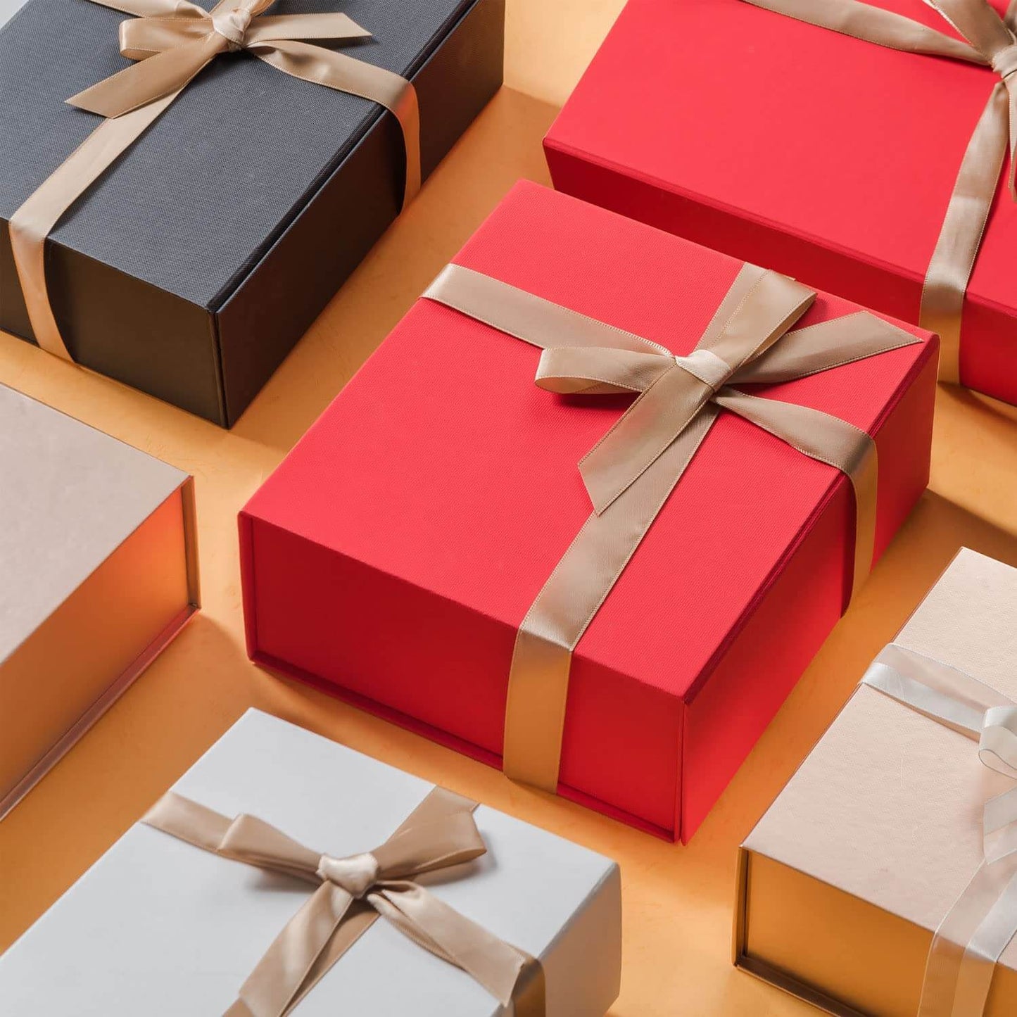 LIFELUM Red Gift Box 13in