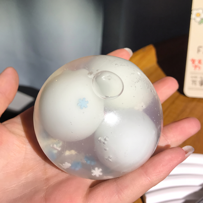 Creative "Three-Pop" Crispy Tangyuan Ball—a handmade, ultra-satisfying stress-relief toy that can be crushed three times.