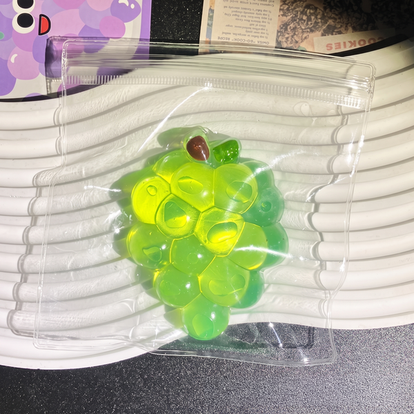 Creative Handmade Crystal Grape Squeeze Toy for Stress Relief