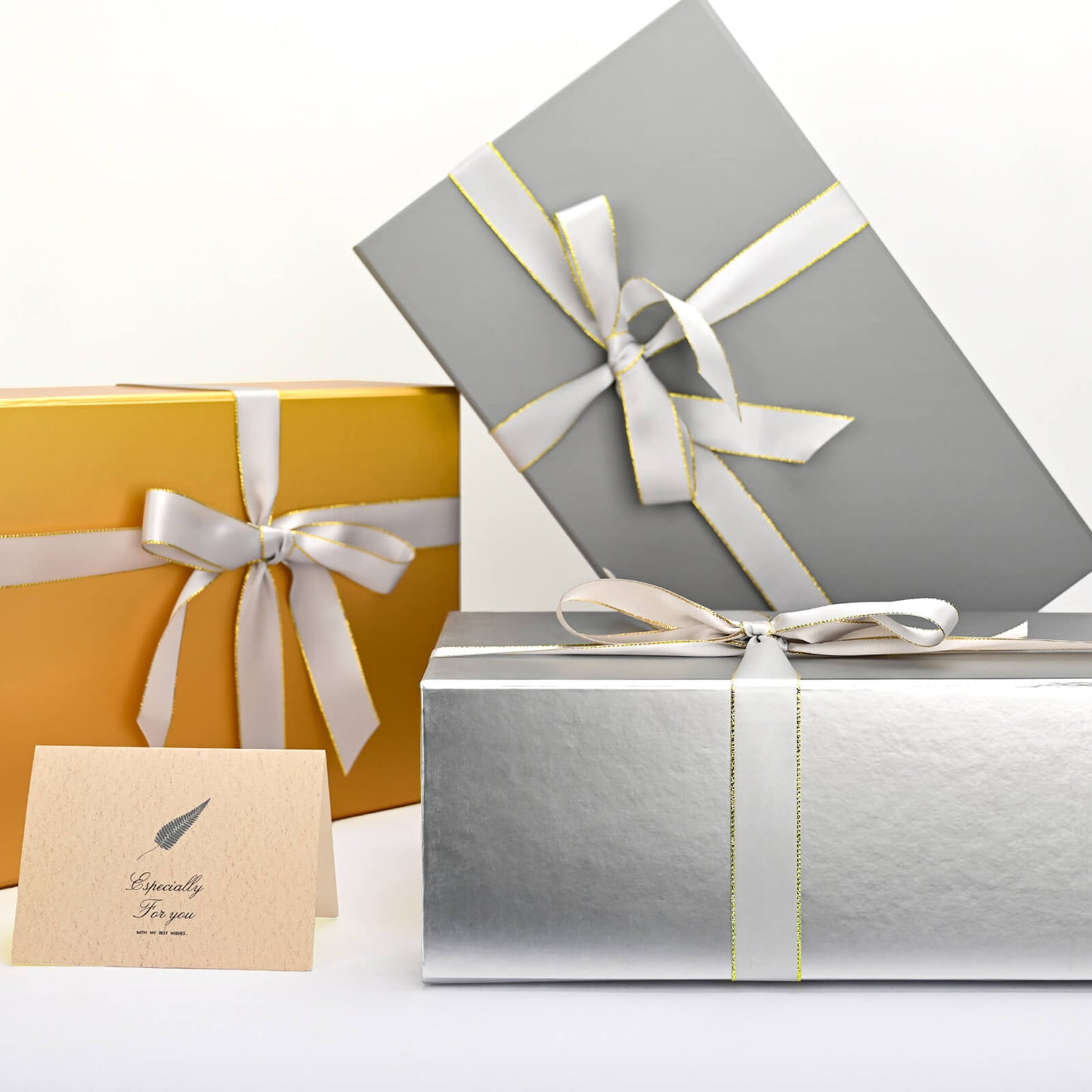 LIFELUM Silver Gift Box 13.8in